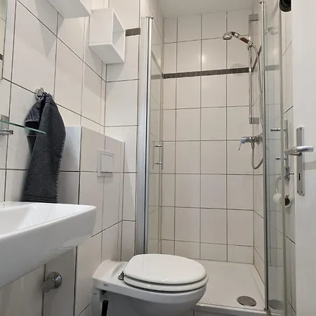 Rheinische Gemütlichkeit, Sali Homes Zentrales Heim In