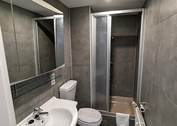 Rheinische Gemuetlichkeit, Sali Homes Zentrales Heim In Kleef