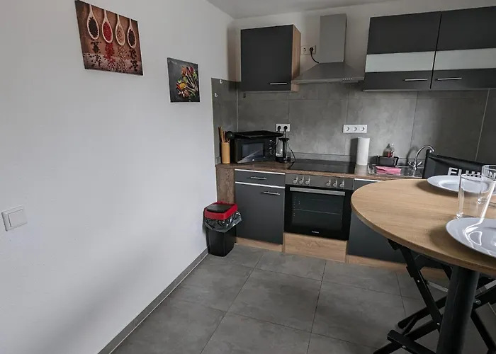 Rheinische Gemuetlichkeit, Sali Homes Zentrales Heim In